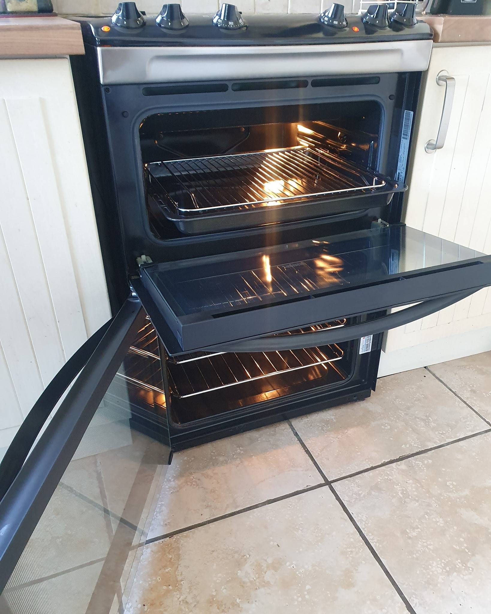 Oven Cleaning Newtownards | Clean Oven Belfast | Oven Cleaning NI | Oven Clean ni | Kitchen Cleaning NI | Oven Cleaning Belfast | Kitchen Appliance Cleaning Belfast | Oven Clean NI