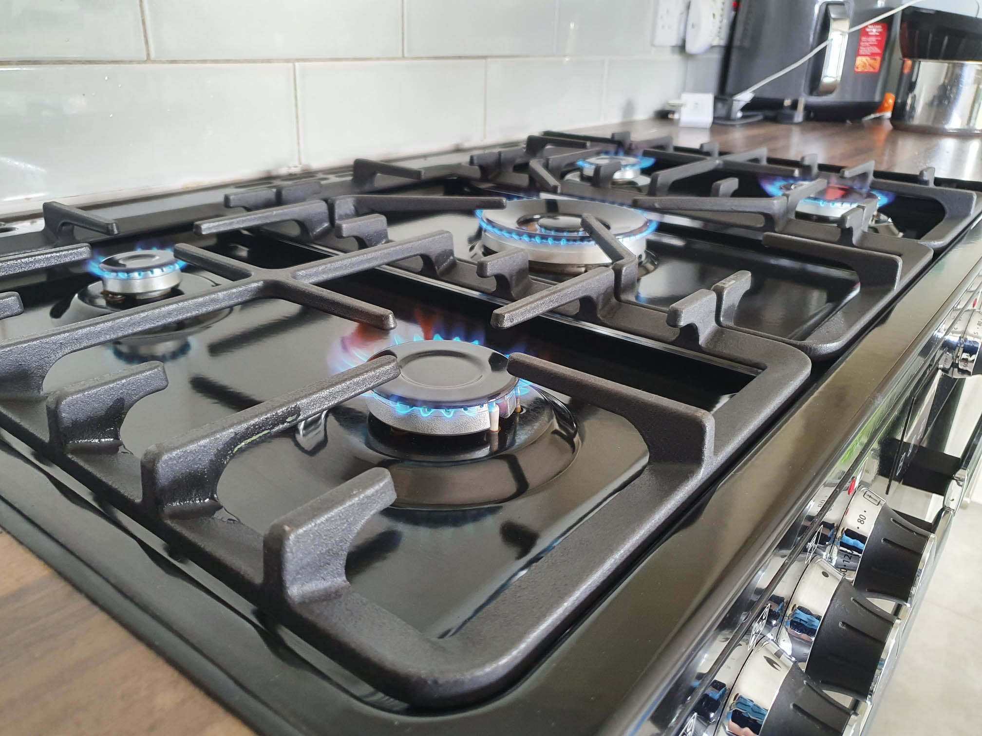 Gas Hob | Clean Oven Belfast | Oven Cleaning NI | Oven Clean ni | Kitchen Cleaning NI | Oven Cleaning Belfast | Kitchen Appliance Cleaning Belfast | Oven Clean NI