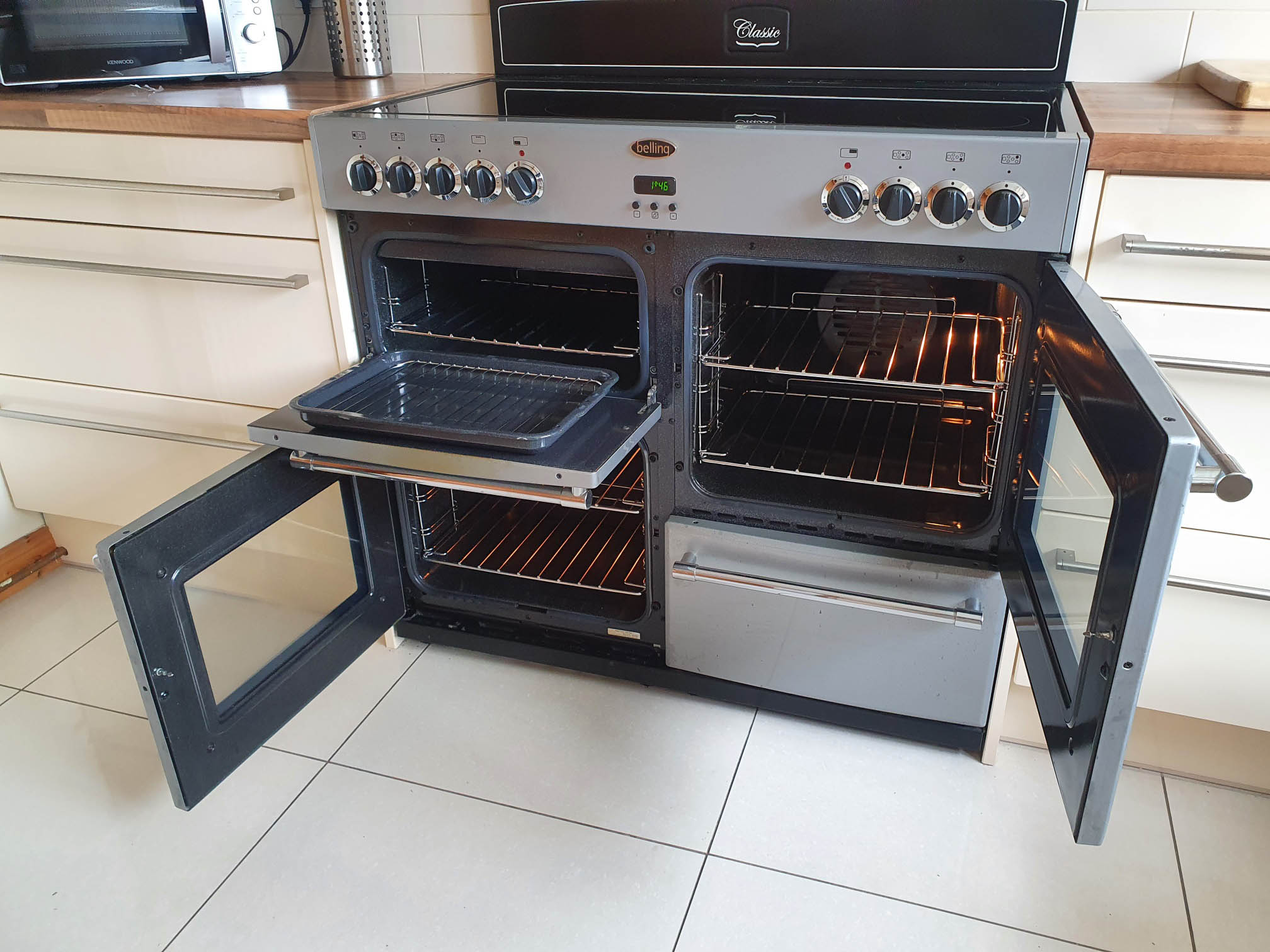 Belfast oven cleaning | Clean Oven Belfast | Oven Cleaning NI | Oven Clean ni | Kitchen Cleaning NI | Oven Cleaning Belfast | Kitchen Appliance Cleaning Belfast | Oven Clean NI